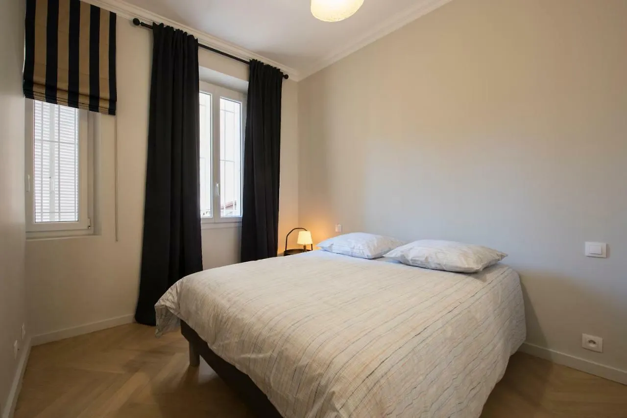 F3 Plein Centre Plage A 50 M Saint-Raphael  Apartment Saint-Raphael (Var)