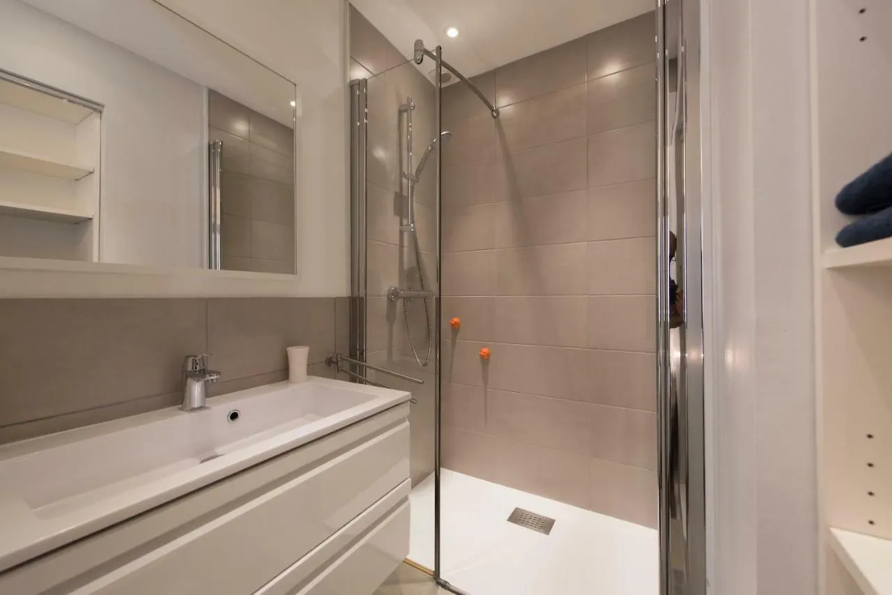 F3 Plein Centre Plage A 50 M Saint-Raphael  Apartment Saint-Raphael (Var)